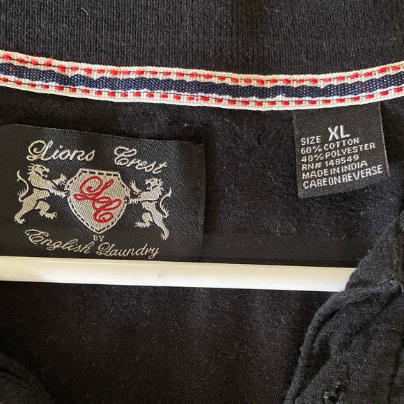 Collared Unique Tee - Picture 5 of 6